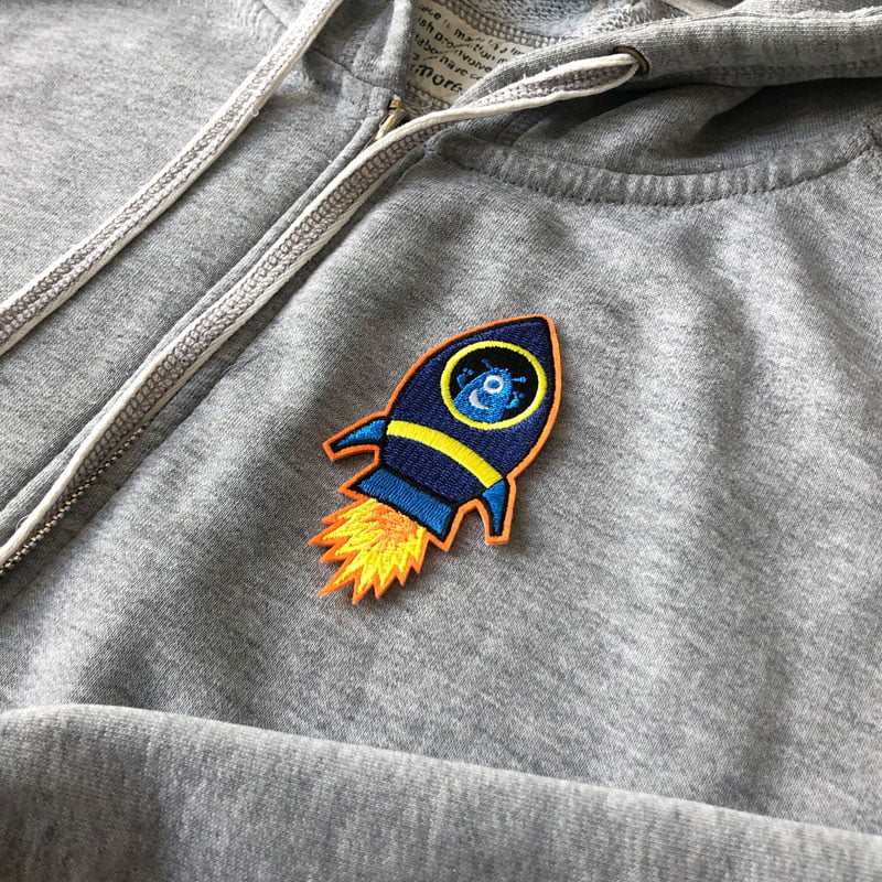 Blue Space Alien – Iron-on Patch - Image 2