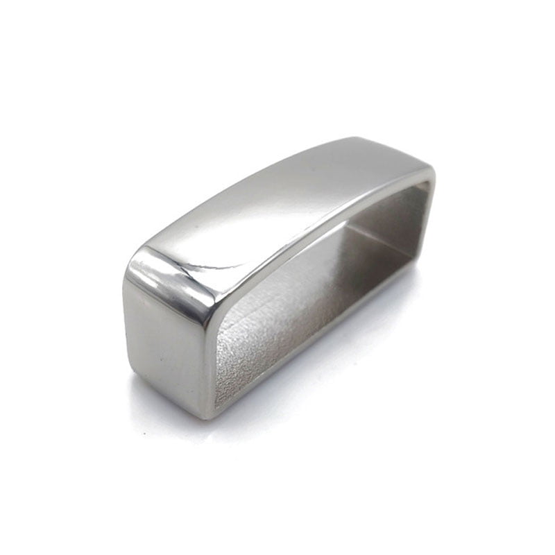 Belt keeper – Holds the loose belt end in place - Large , Silver