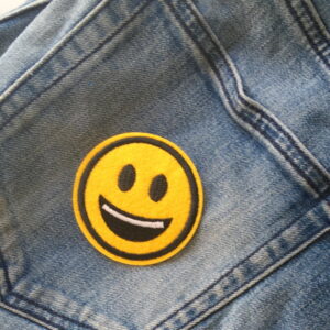Alternative view of Smiley with Grinning Teeth – Iron-on Patch
