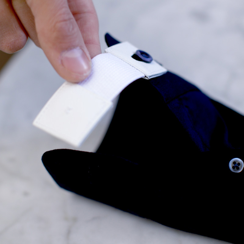 Cuff strap – keeps your shirt sleeve in place - Image 5
