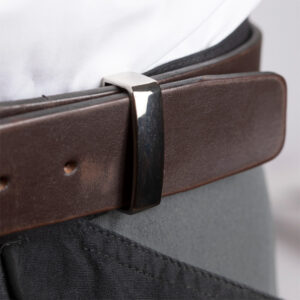 Belt keeper – Holds the loose belt end in place